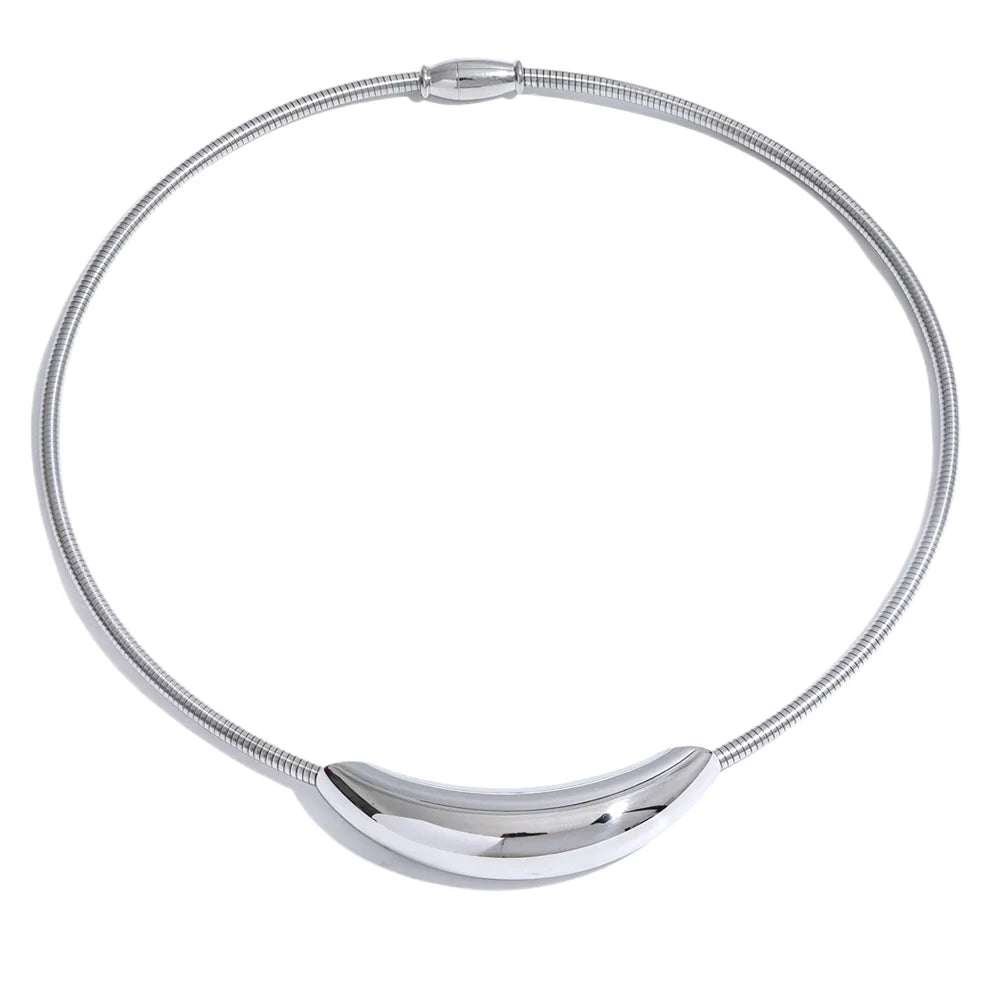 Sculpt Bar Collar Necklace
