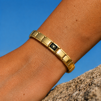 Midnight Weaver – gold Italian charm worn on an Italian charm bracelet