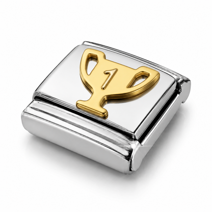 Number One – gold Italian charm close-up view