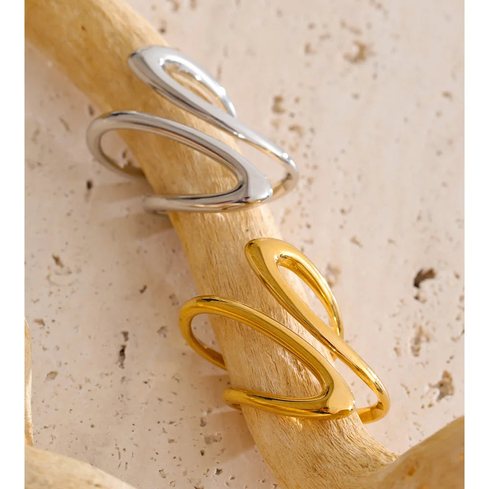 Ripple Interlaced Wave Ring