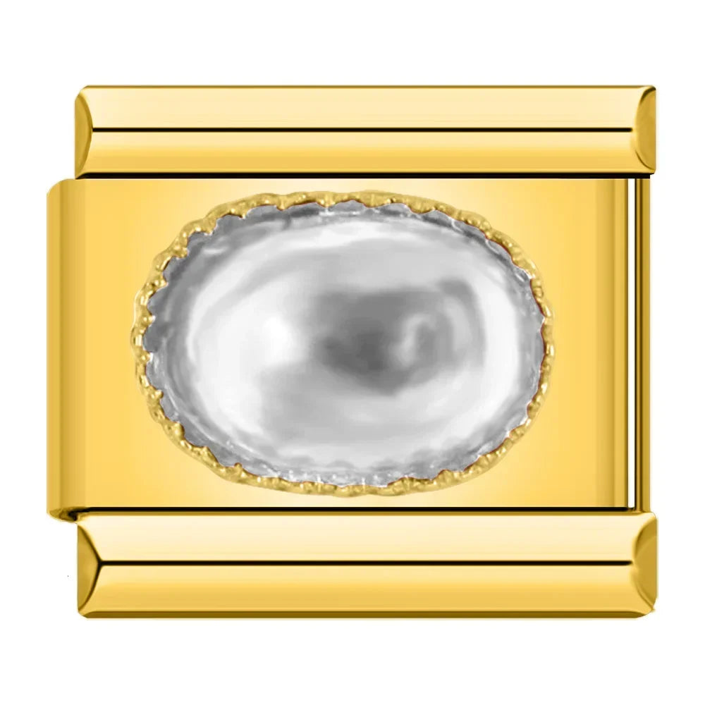 Crystal Resin - Gold Charm - Charmris