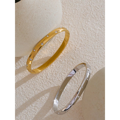 Stargaze Scattered Pavé Bangle