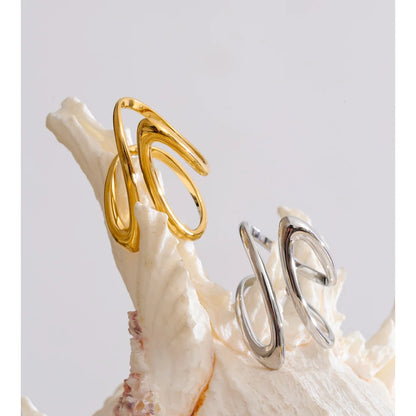 Ripple Interlaced Wave Ring