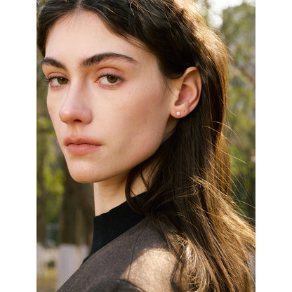 Lustre Pearl Stud Earrings Set