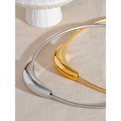 Sculpt Bar Collar Necklace