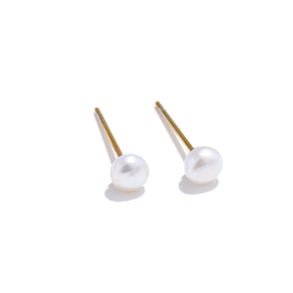 Lustre Pearl Stud Earrings Set