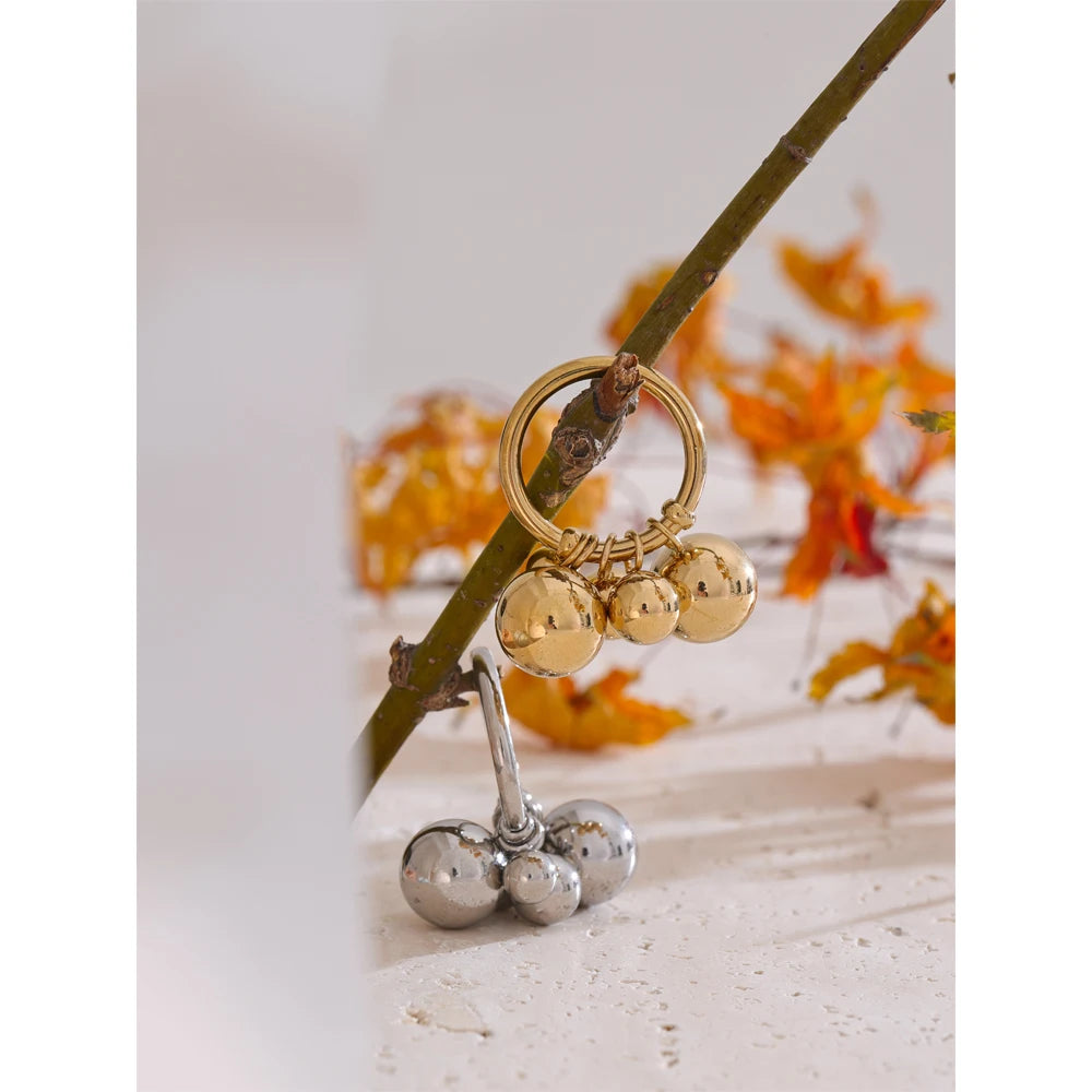 Bubble Ball Cluster Ring