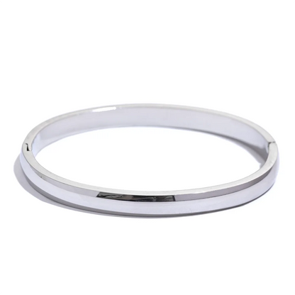 Essential Smooth Hinged Bangle