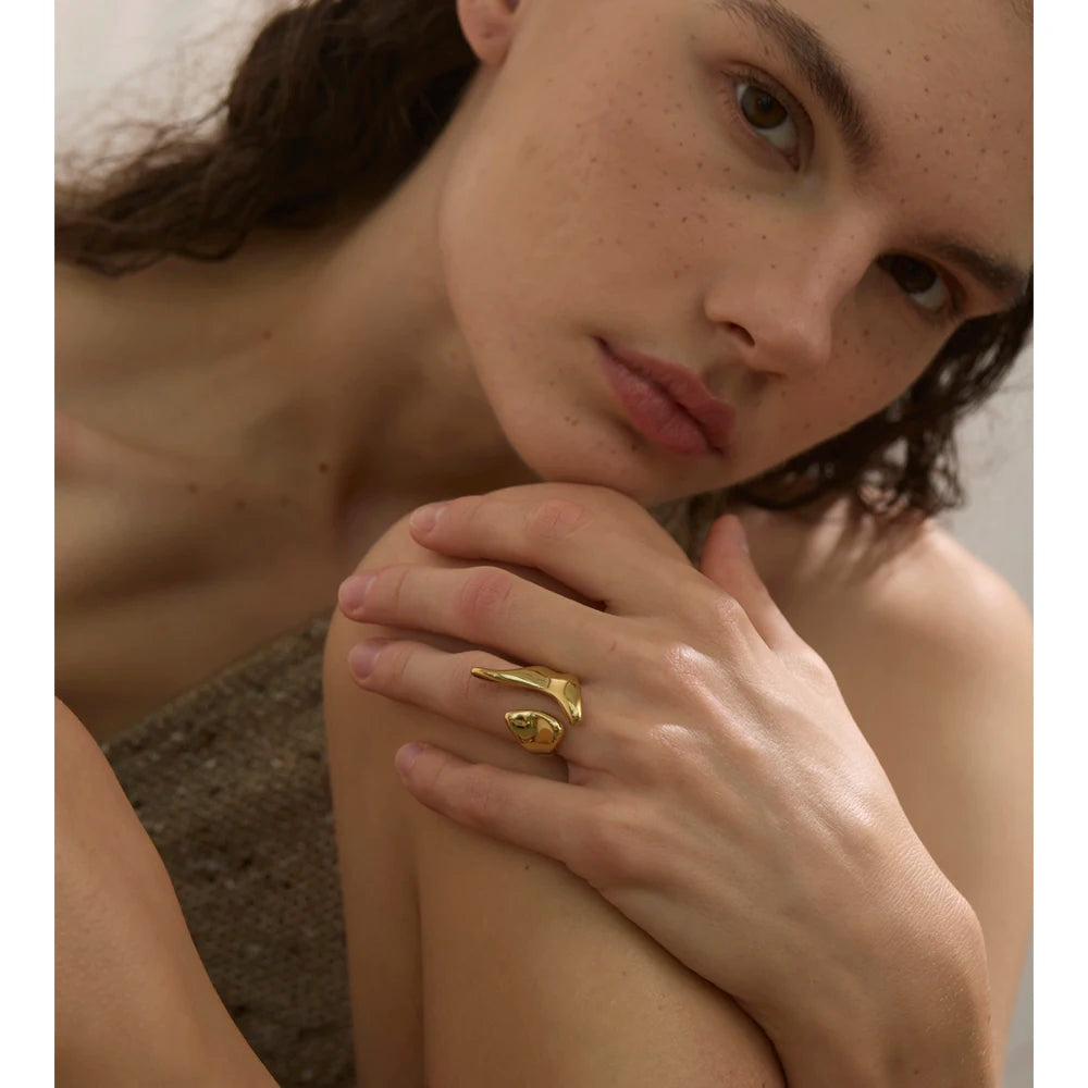 Sculpt Teardrop Open Ring