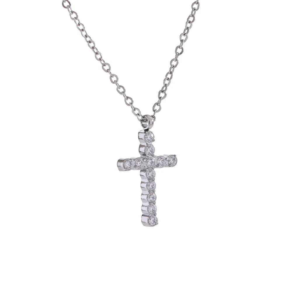 Heirloom Pavé Cross Pendant Necklace