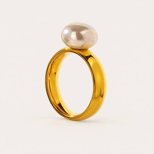 Lustre Pearl Dome Ring